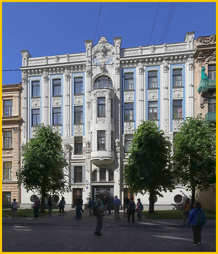 Art Nouveau Building